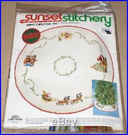 1980 Sunset / Jennings Happy Christmas Eve Crewel Stitchery Tree Skirt Kit 40