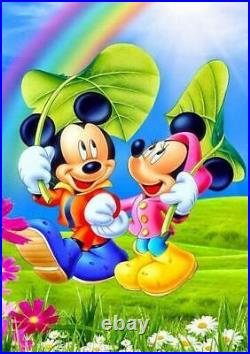 5D Diamond Painting Mickey and Minnie Sun Shade Kit