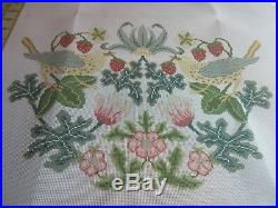 BETH RUSSELL Designer Needlepoint Tapestry Kit STRAWBERRY THIEF 3 William Morris