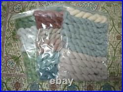 BETH RUSSELL of DESIGNERS FORUM Grey HOLLAND PARK RUG TAPESTRY NEEDLEPOINT KIT