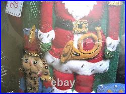 BUCILLA Christmas Holiday STOCKING FELT Applique Kit, NUTCRACKER TRIO, 86061,18