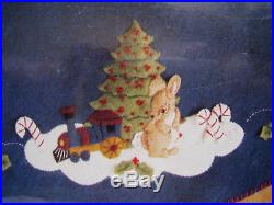 BUCILLA Felt Applique Christmas TREE SKIRT Kit, WOODLAND SANTA, Size 43,85115, NIP