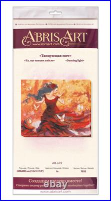 Bead Embroidery Kit on Natural Artist Canvas Ta, shcho tantsiuie svitlo