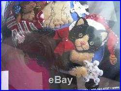 Bucilla Felt Applique Holiday Stocking Kit, CHRISTMAS KITTIES, Cat, Kitten, 86060,18