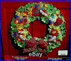 Bucilla ORNAMENT WREATH Lighted Felt Christmas Kit OOP Factory Direct NEWRARE