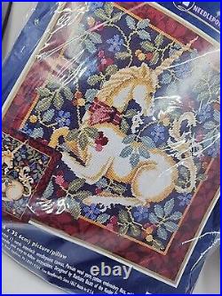 Bucilla cross stitch Needlepoint kit 4776 Unicorn 14x14 Gold Plated Needle