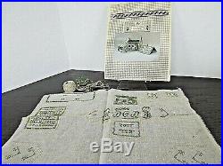 C A Wells SAMPLER COTTAGE ETUI Counted Cross Stitch KIT