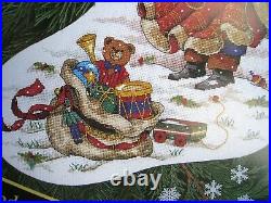 Christmas Counted Cross Dimensions GOLD Stocking KIT, WINDSWEPT SANTA, 8496,16