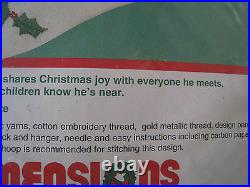 Christmas Crewel Stitchery Dimensions Stocking KIT, SANTA FULL OF TOYS, 8075,16