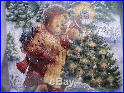 Christmas Dimensions GOLD Counted Cross Stocking Craft KIT, VICTORIAN BEARS, 8753