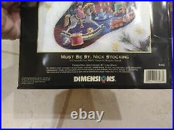 Christmas Dimensions GOLD Counted Cross Stocking KIT, MUST BE ST. NICK 8567,16