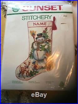 Christmas Sunset Crewel Stitchery Craft Stocking KIT FRIENDS OF THE SNOWMAN 2029