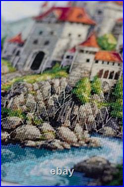 Counted Cross Stitch Kit Pomizh khmaramy