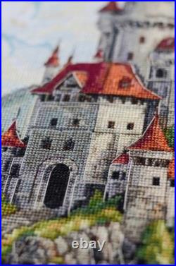 Counted Cross Stitch Kit Pomizh khmaramy