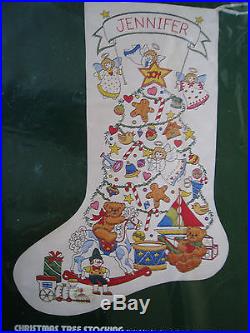 Crewel Stitchery Dimensions Holiday Stocking KIT, CHRISTMAS TREE, 8041, Rigg, 18