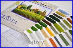 Cross stitch kit A walk is in a garden 26x35cm Aida 18ct embroidery needlepoint