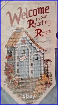 Dimensions Banners WELCOME TO OUR READING ROOM 8x13 Cross Stitch Kit 72558 (H)