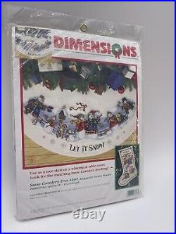 Dimensions Christmas Counted Cross Tree Skirt Craft Kit, SNOW CAROLERS, 8618,45