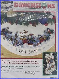 Dimensions Christmas Counted Cross Tree Skirt Craft Kit, SNOW CAROLERS, 8618,45