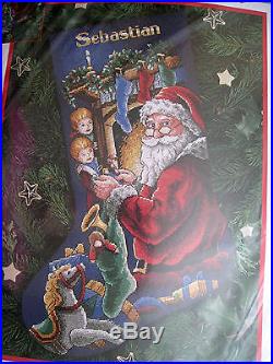 Dimensions Christmas Holiday Counted Cross Stocking KIT, PEEKING AT SANTA, 8620,16
