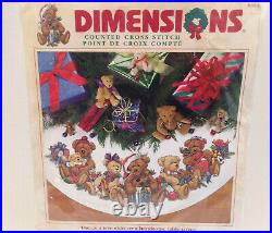 Dimensions Counted Cross Stitch Tree Skirt Kit CHRISTMAS BEARS New Sealed 8693