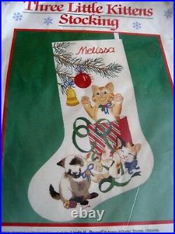 Dimensions Crewel Stitchery Christmas Stocking KIT, THREE LITTLE KITTENS, 8071,16