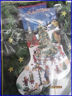 Dimensions Gold Christmas Cheer Stocking 16 Ctd Cross Stitch Kit Rare