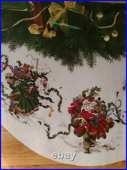 Dimensions Gold Collection Windswept Santa Tree Skirt Counted Cross Stitch Kit