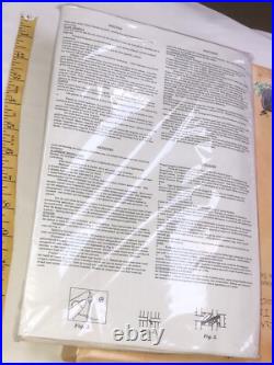 Disney Classic Winnie Pooh Christopher Robin Growth Chart Cross Stitch Kit New
