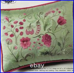 Elsa Williams Vintage Crewel Embroidery Kit Saybrook Pillow Jacobean Floral Vine