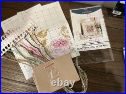 Five-piece lot. New in packaging. Dimensions Gold, Four Season collection