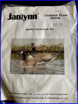 LOT7 NEW VTG CROSS STITCH KITS Dimensions Designs, Hometown, JanLynn Baby Hugs