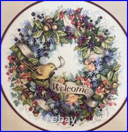 NEW Dimensions BERRY WREATH WELCOME Counted Cross Stitch Kit #35028 Sealed 2000