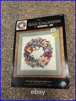 NEW Gold Collection by Dimensions Cross Stitch Kit 8662 Holiday Harmony Wreath