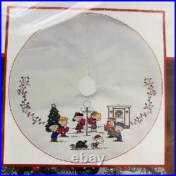 Needle Treasures PEANUTS SING ALONG Cross Stitch Christmas Tree Skirt Kit-NEW