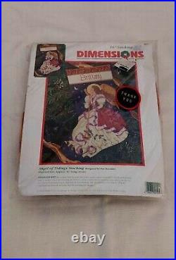 New Dimensions'angel Of Tidings' #9105 Needlepoint Stocking Kit