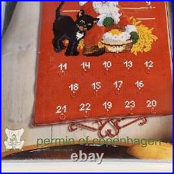 Permin counted cross stitch kit Advent Calendar Santa Claus WithCat No. 34-2202