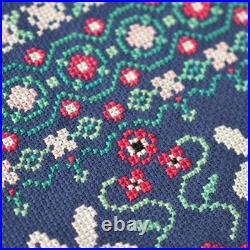 Set Cross Stitch Kit 25 cm, Zweigart AIDA 16ct, Hand-Dyed DMC Threads, Modern