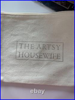 The Artsy Housewife Exclusive Kit 2 Patterns Brambling Hill & By Moonlight