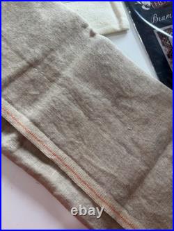 The Artsy Housewife Exclusive Kit 2 Patterns Brambling Hill & By Moonlight