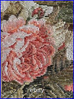 Tramme Tapestry/Needlepoint Kit #2956 Red flowers Wool Handmade Madeira Portugal