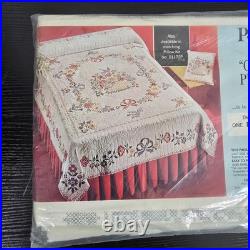 VTG Paragon No. 01172 Colonial Plymouth Cross Stitch Quilt Top Kit Double Bed