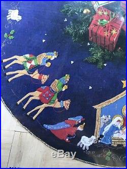 Vintage Bucilla Nativity Felt Christmas Tree Skirt Craft Kit Jeweled Embroidery