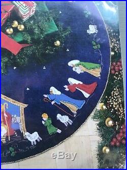 Vintage Bucilla Nativity Felt Christmas Tree Skirt Craft Kit Jeweled Embroidery