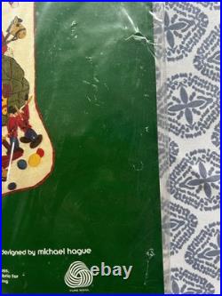 Vintage Dimensions Old Fashioned Santa Stocking Crewel Kit Toys Wool Yarn 8008 Vintage Dimensions Old Fashioned Santa Stocking Crewel Kit Toys Wool Yarn 8008